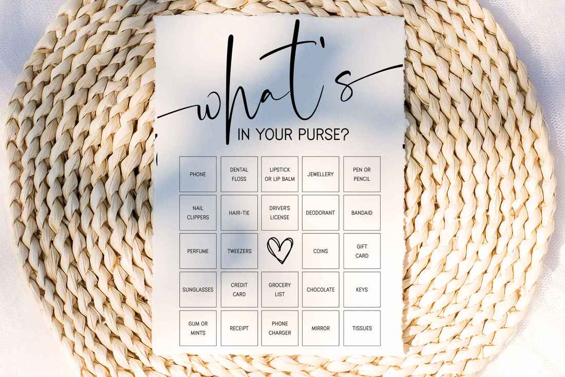 Minimalist 'what's in your purse' game card on a placemat